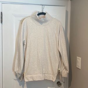 Athleta Womens M turtleneck sweater